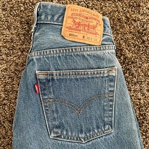 501xx Levi’s jeans size 30/34